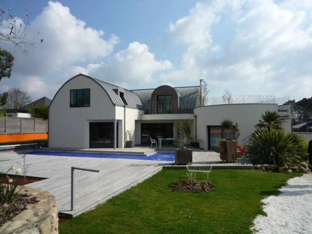 Villa-contemporaine-toiture-zinc-Architecte-à-Vannes-13-1024x768