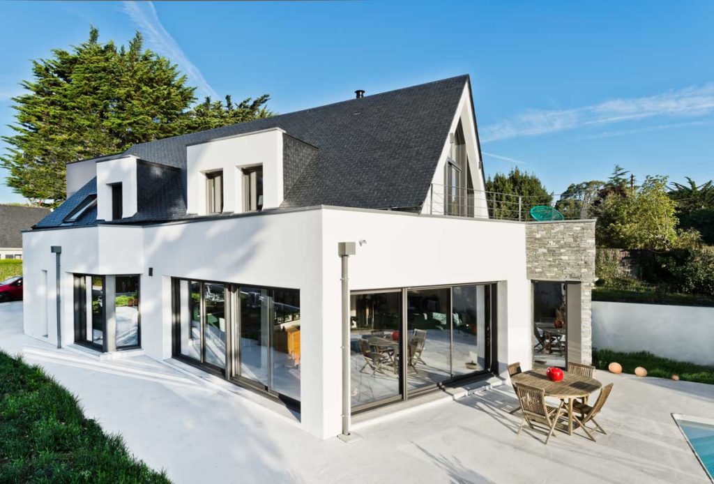 Villa-contemporaine_ardoises_golfe-du-Morbihan_2-1024x694