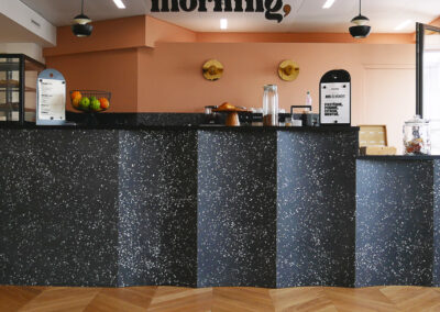 Morning-comtpoir_Le-Pave-SoftSurface-400x284